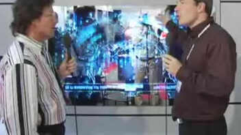 Agath présente son LCD Full HD "Miroir" de 57 pouces (CEDIA UK 2007)