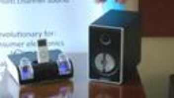 Orbitsound T6 iPod valve dock in demo (Sound & Vision - The Bristol Show 2008)