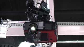 Mitsubishi HC3900 : vidéoprojecteur Home Cinéma pour le plein jour (IFA 2010)