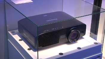 IFA 2011 : Panasonic PT-AE5000, vidéoprojecteur 3D abordable