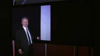 Screen Excellence Absolute : écran de projection haut-de-gamme (ISE 2012)