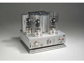 Illustration de l'article CES 2011 : Nagra 300i et 300p : les amplificateurs à tubes 300B fin prêt