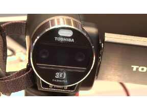 Illustration de l'article CES 2012 en vidéo : Toshiba Camileo Z100, premier caméscope 3D