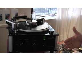 Illustration de l'article Salon Hifi - Home Cinéma en vidéo : les machines à nettoyer les vinyles Hannl