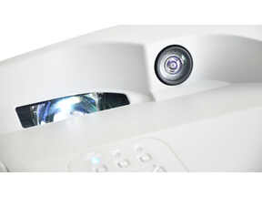 Illustration de l'article DreamVision UST25-4000HDi : un projecteur laser polyvalent à focal courte et 3D